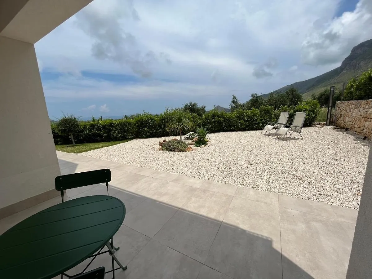 Villa Edori - Giardino Degli Allori Castellammare del Golfo 0*,  Itália